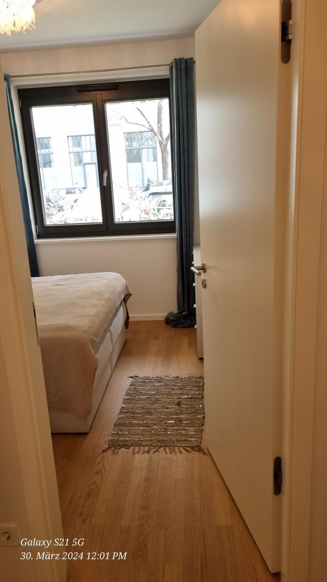 Luxi Luxurioeses Appartement Mit Terrasse Und Garten Mitten In Берлін Екстер'єр фото